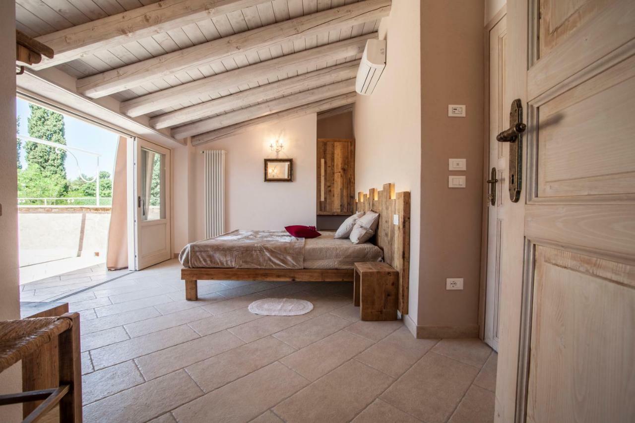Vila Casa Al Fiume Ponti sul Mincio Exteriér fotografie