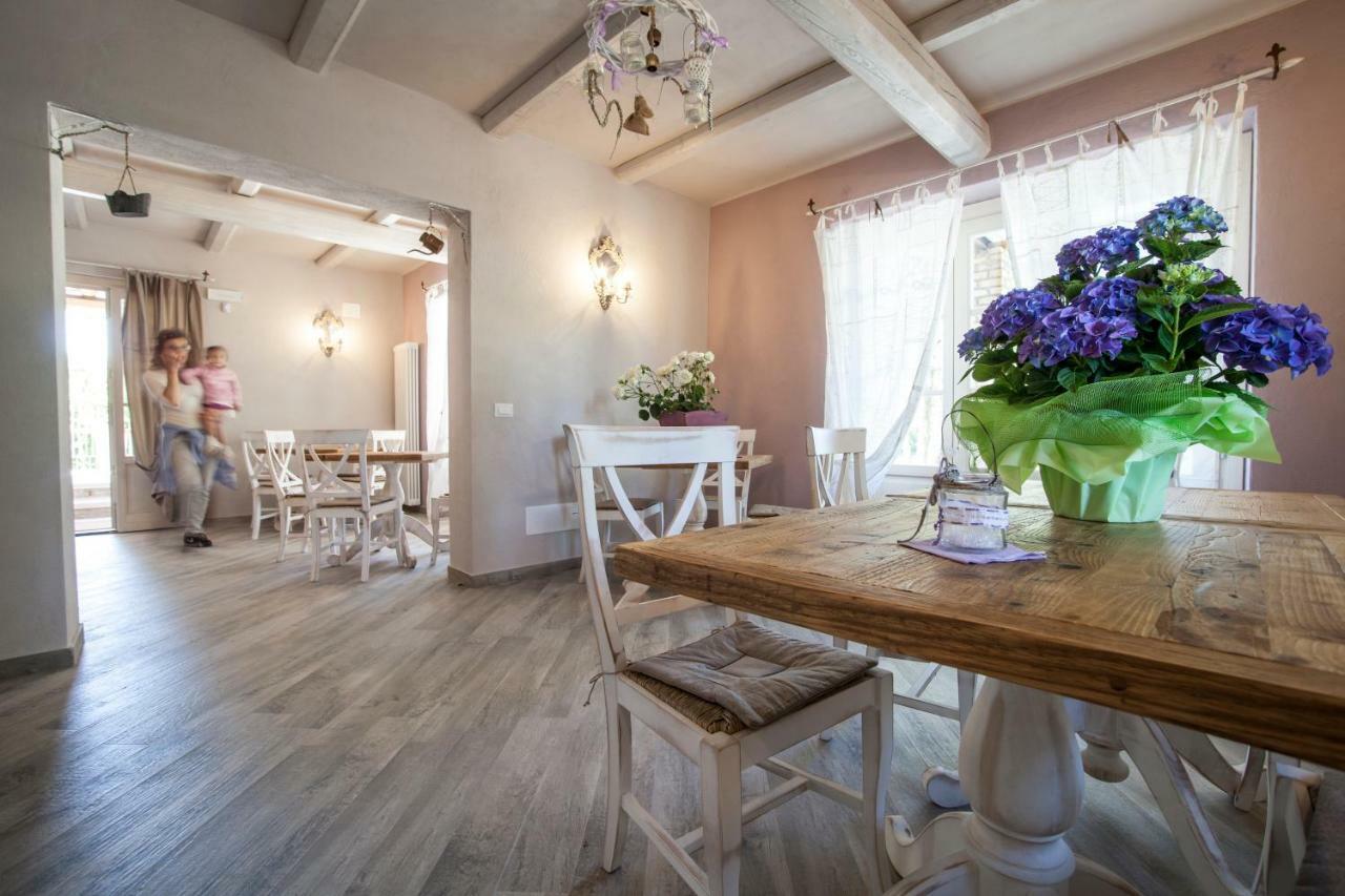 Vila Casa Al Fiume Ponti sul Mincio Exteriér fotografie