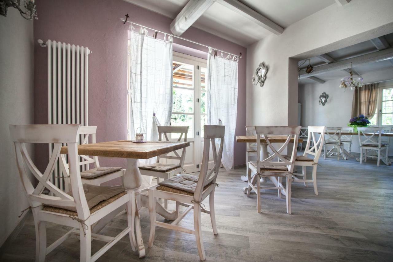 Vila Casa Al Fiume Ponti sul Mincio Exteriér fotografie